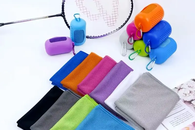 Quick-dry sports towels with portable cases for fitness and performance use